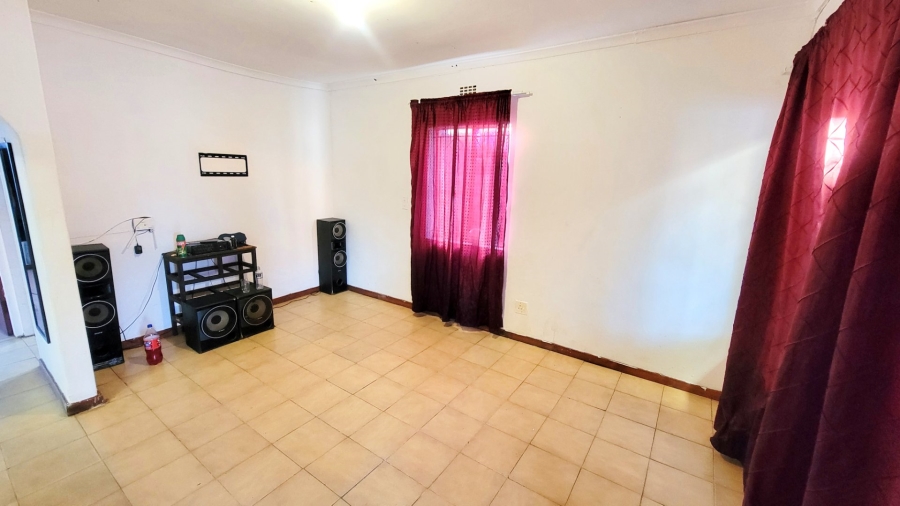 2 Bedroom Property for Sale in Belhar Western Cape